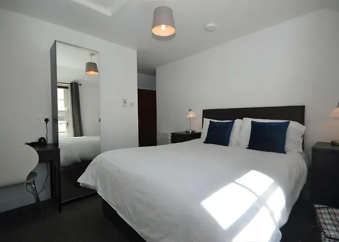 Dolphin Apartment